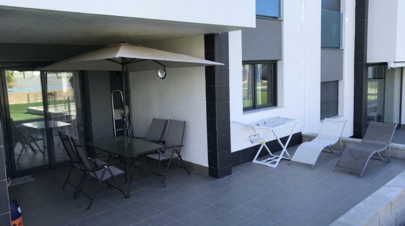 Oasis Beach IX Puntaprima Apartment Торевиеха Екстериор снимка
